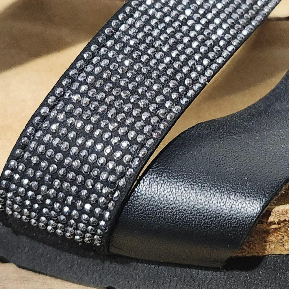 Naot leather sandals